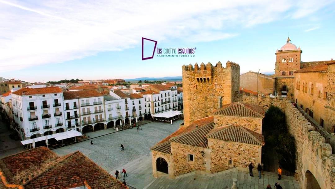 Las Cuatro Esquinas De Caceres Cáceres Exterior foto